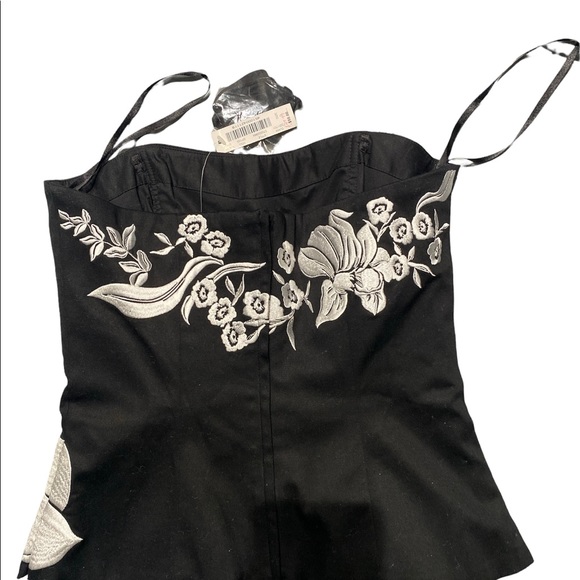 Halter Top - Picture 3 of 3